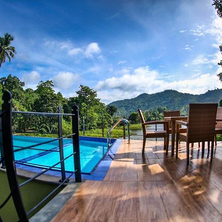Huluganga Ridge, Kandy Karalliyadda Kültér fotó