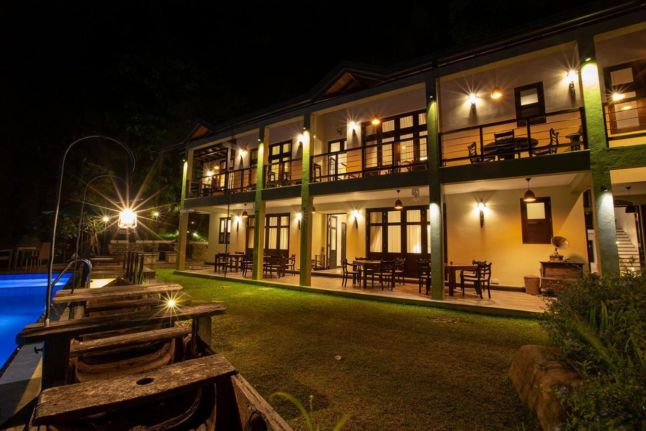 Huluganga Ridge, Kandy Karalliyadda Kültér fotó